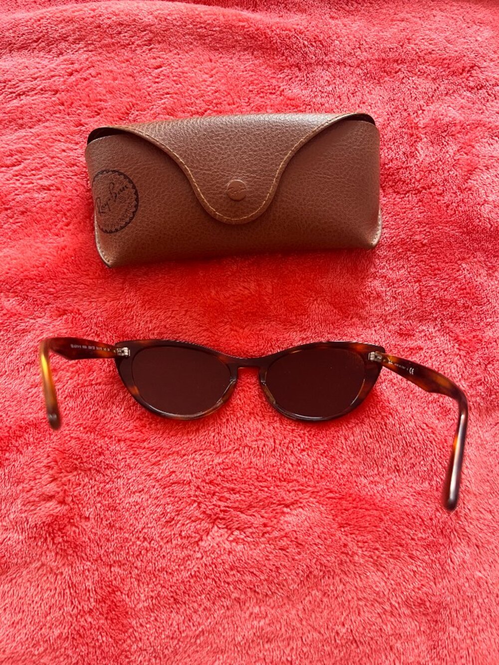 Ray-Ban Tortoise Shell Cat Eye Style - Picture 4 of 4